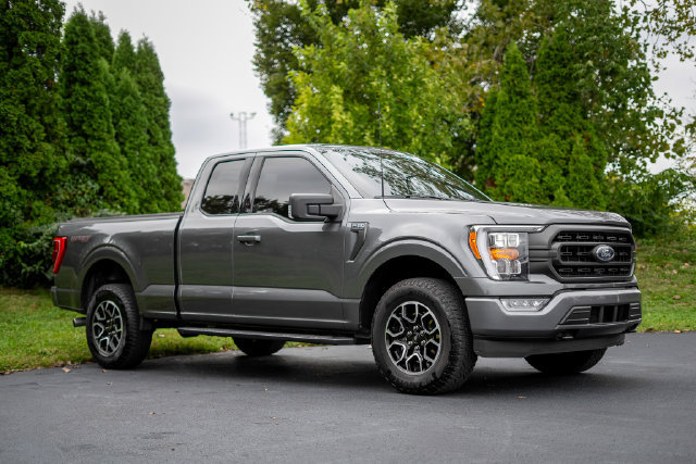 Used 2023 Ford F150 XLT w/ Equipment Group 302A High AWD/4WD image 3