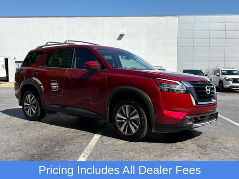 Certified 2024 Nissan Pathfinder SL AWD/4WD image 1