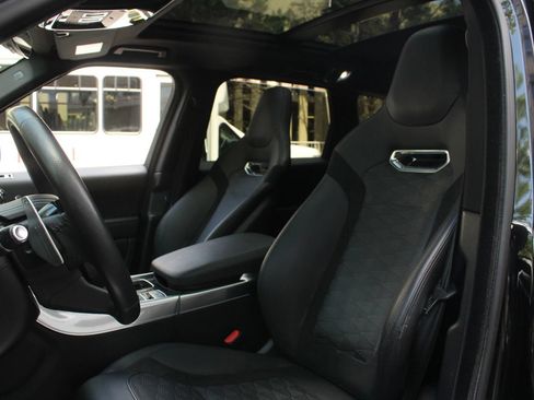 Used 2019 Land Rover Range Rover Sport SVR AWD/4WD image 16