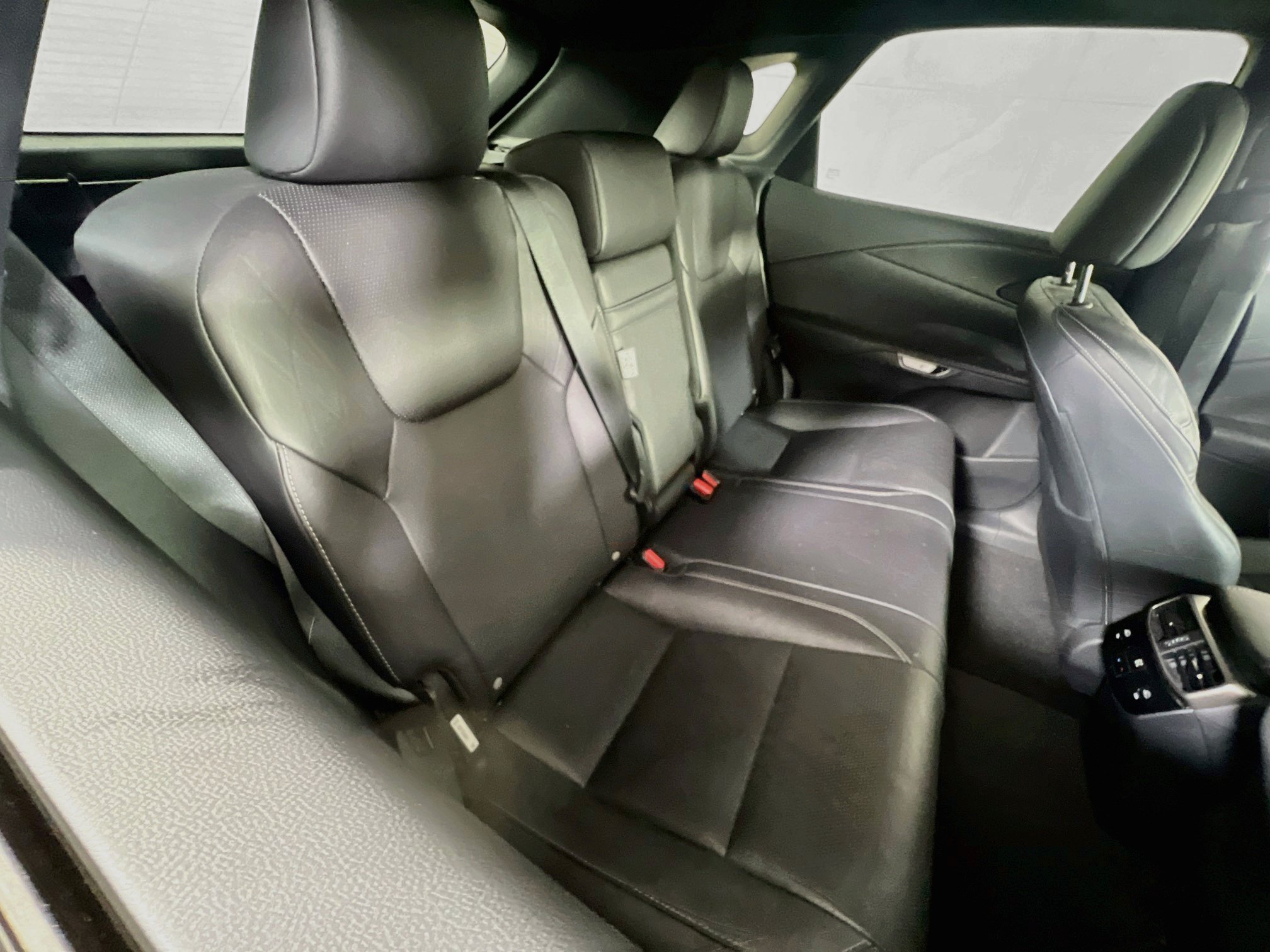 Used 2023 Lexus RX 350 Premium Plus w/ Accessory Package AWD/4WD image 27