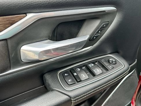 Used 2020 RAM 1500 Laramie AWD/4WD image 13