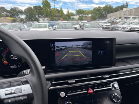 Used 2025 Hyundai Tucson SEL image 25