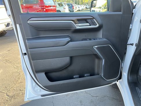 New 2025 Chevrolet Silverado 1500 LT image 22