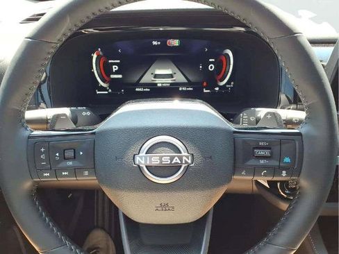 Certified 2026 Nissan Pathfinder SL FWD image 16