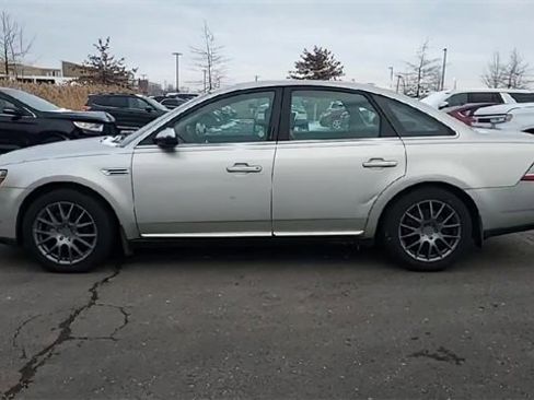 Used 2008 Ford Taurus Limited image 5