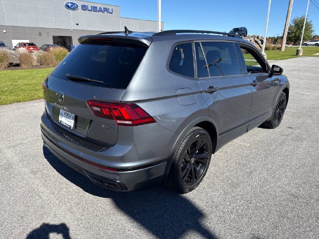 Certified 2023 Volkswagen Tiguan SE R-Line AWD/4WD image 8