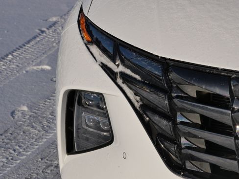 Certified 2023 Hyundai Tucson Limited image 16