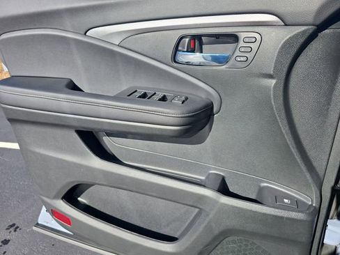 New 2026 Honda Ridgeline RTL image 28