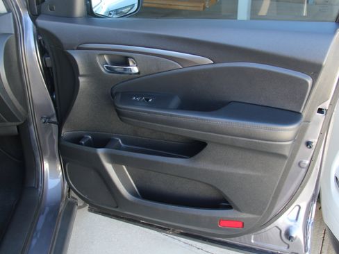 Used 2022 Honda Pilot EX-L image 28