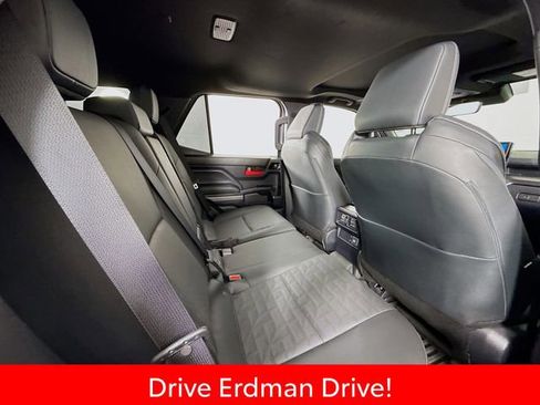 Certified 2026 Toyota 4Runner TRD Off-Road Premium AWD/4WD image 29