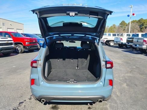 Used 2023 Ford Escape ST-Line image 12