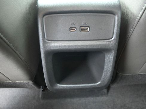 Used 2024 Chevrolet Trax ACTIV w/ Sunroof Package FWD image 19