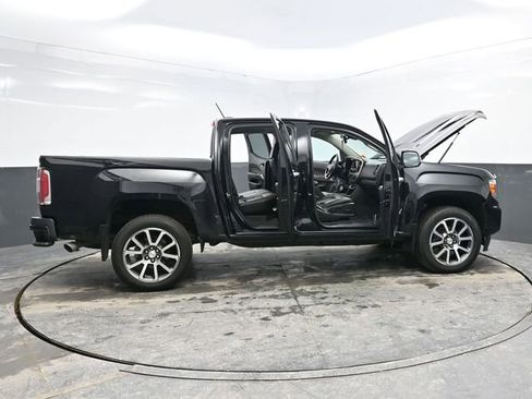 Used 2021 GMC Canyon Denali image 39