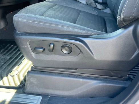 Used 2024 Chevrolet Silverado 2500 LT image 25