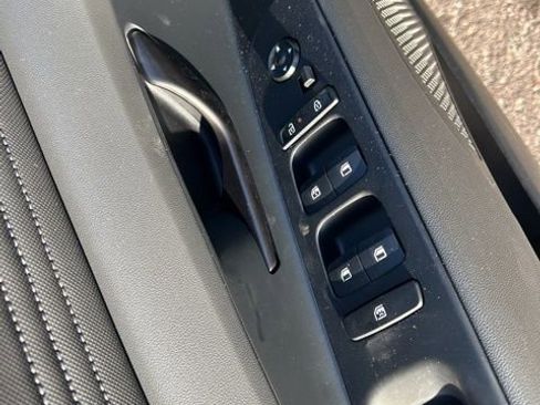 New 2026 Hyundai Elantra SEL Sport image 9