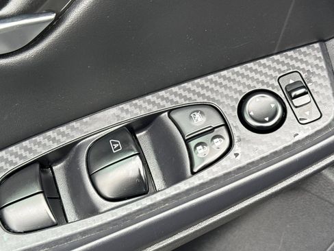 Used 2024 Nissan Sentra SV image 13