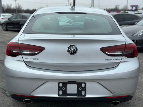 Used 2018 Buick Regal Essence image 7
