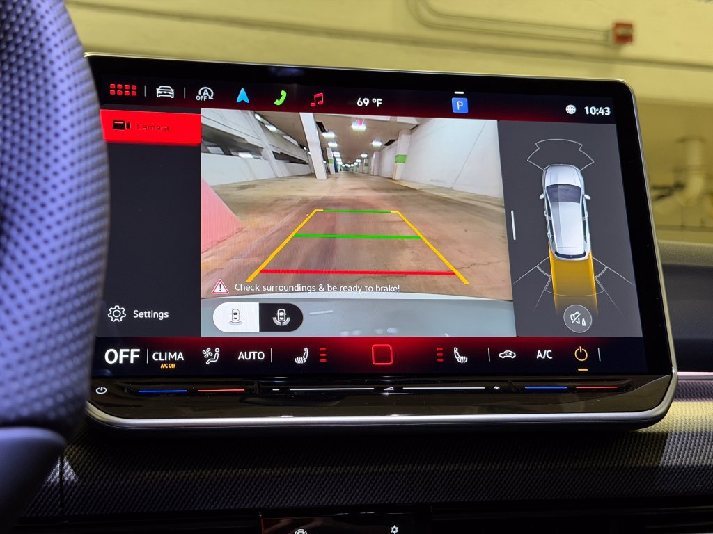 New 2026 Volkswagen GTI SE FWD image 18