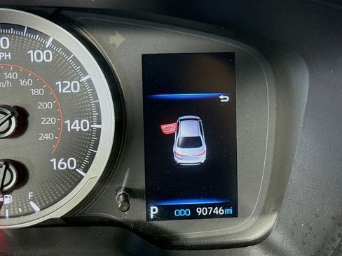 Used 2021 Toyota Corolla SE FWD image 16