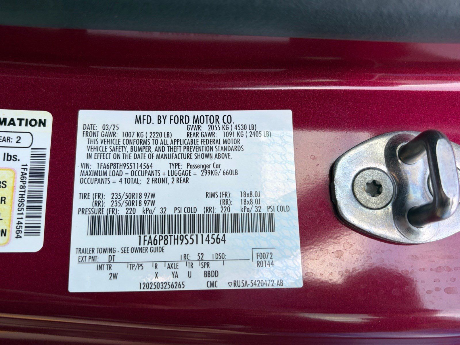 Used 2025 Ford Mustang Coupe RWD image 25