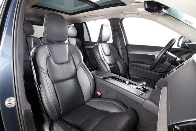 Certified 2023 Volvo XC90 B6 Ultimate AWD/4WD image 20