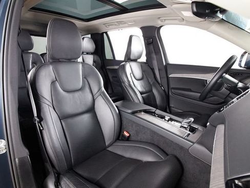 Certified 2023 Volvo XC90 B6 Ultimate AWD/4WD image 20