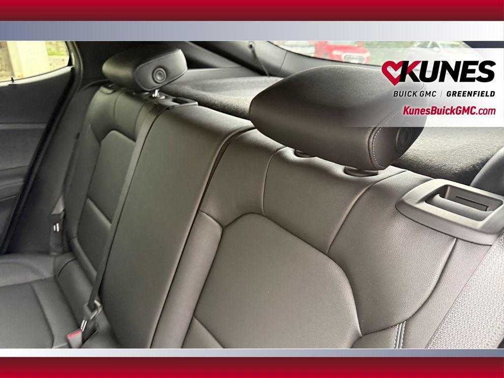 New 2026 Buick Envista Sport Touring w/ Convenience I Package FWD image 33