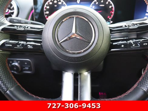 Used 2024 Mercedes-Benz GLB 250 image 26