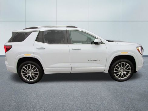 New 2026 GMC Terrain Denali AWD/4WD image 6