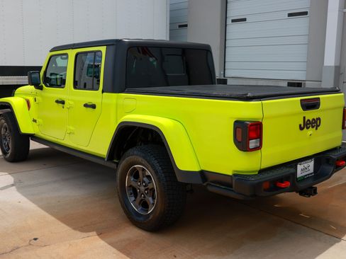 Used 2021 Jeep Gladiator Rubicon w/ Trailer Tow Package AWD/4WD image 8