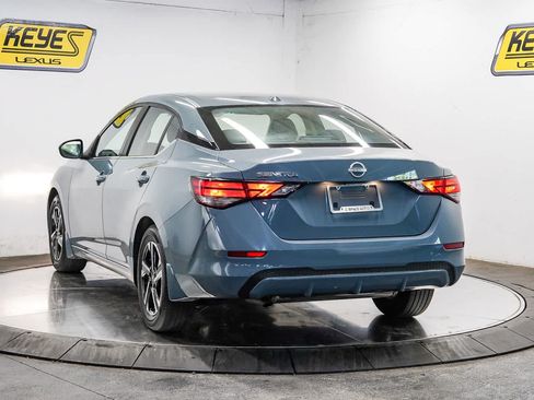 Used 2025 Nissan Sentra SV FWD image 2