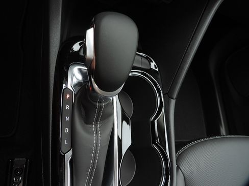 New 2026 Buick Encore GX Avenir image 21