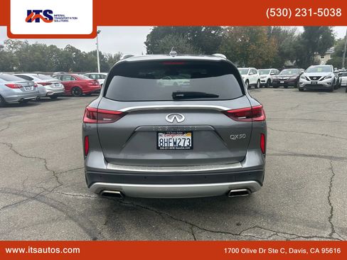 Used 2019 INFINITI QX50 Essential w/ Premium Audio Package image 6