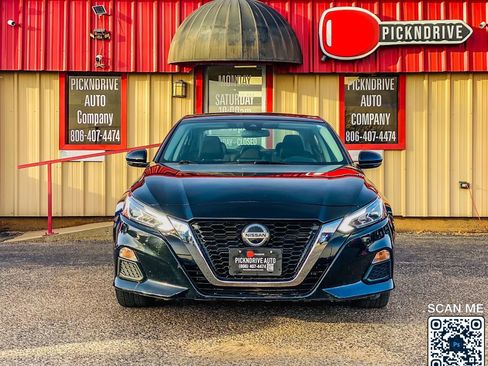 Used 2021 Nissan Altima 2.5 SV w/ SV Premium Package image 4