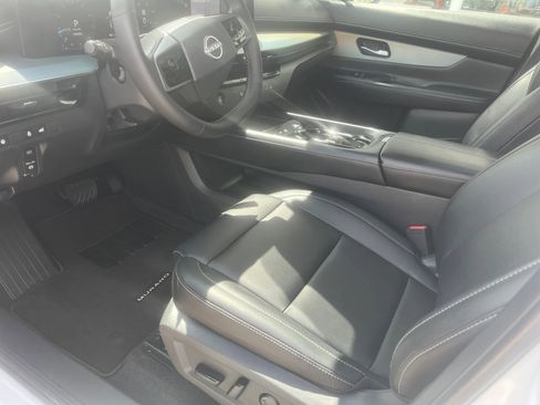Used 2025 Nissan Murano SL AWD/4WD image 4