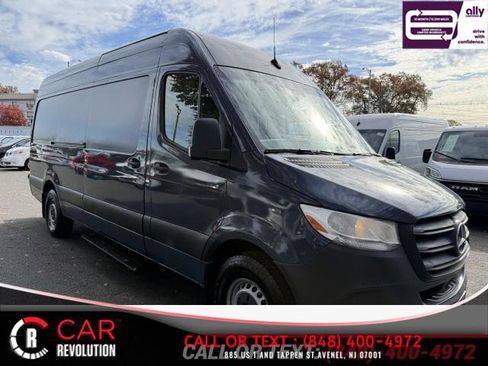Used 2019 Mercedes-Benz Sprinter 170 image 1