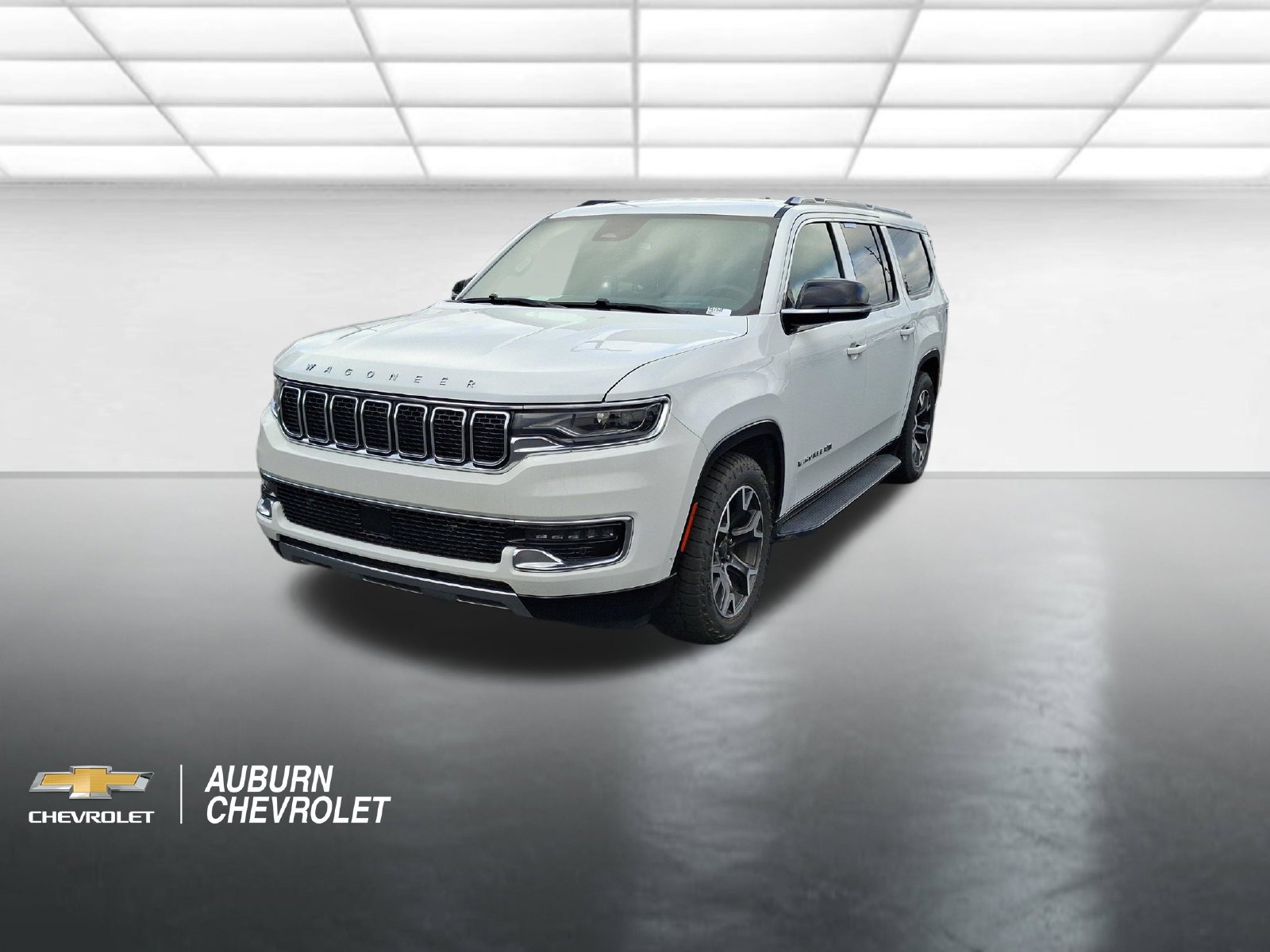 Used 2024 Jeep Wagoneer L Series III AWD/4WD image 7