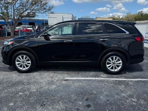 Used 2020 Kia Sorento LX FWD image 40