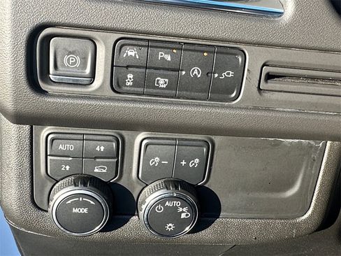 Used 2022 Chevrolet Tahoe LT image 20