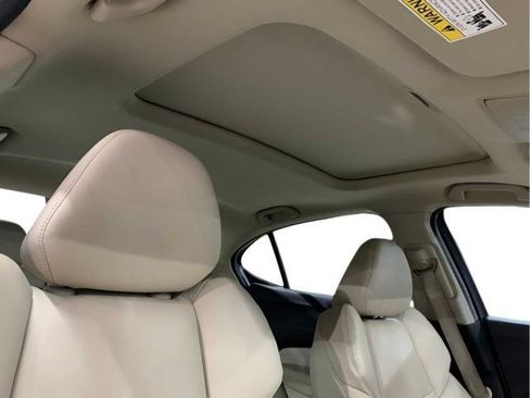 Used 2019 Acura TLX FWD image 58