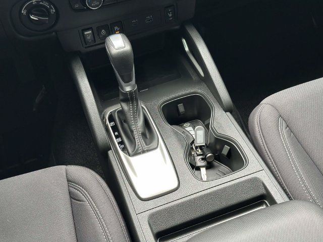 Used 2024 Nissan Frontier SV w/ Technology Package AWD/4WD image 20