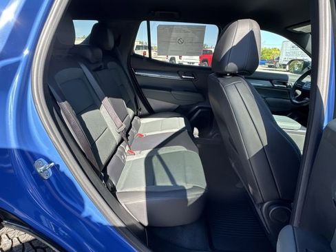 New 2026 GMC Terrain AT4 w/ LPO, Black Badging Package image 27