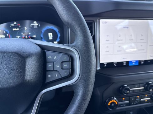 New 2025 Ford Bronco 4-Door image 17