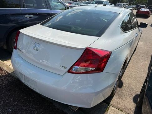 Used 2011 Honda Accord EX-L image 14