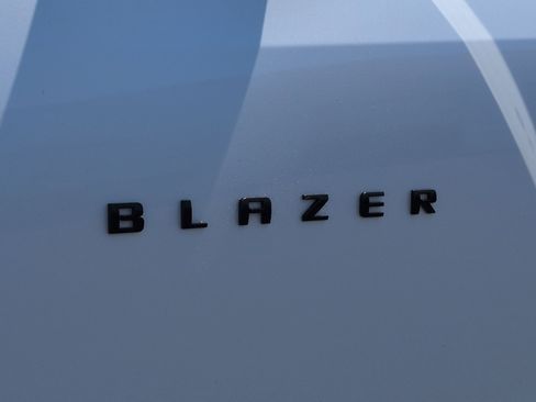 Certified 2024 Chevrolet Blazer RS w/ Driver Confidence II Package AWD/4WD image 33