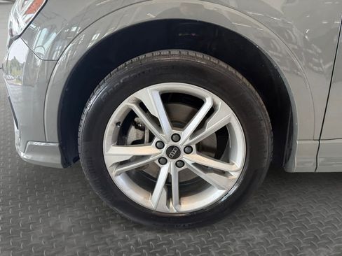 Used 2024 Audi Q3 2.0T Premium AWD/4WD image 9
