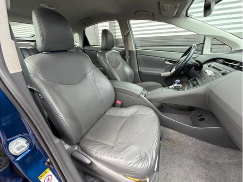 Used 2010 Toyota Prius One FWD image 19