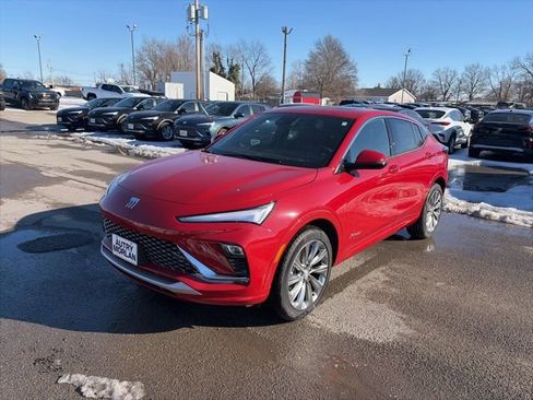 New 2026 Buick Envista Avenir image 2