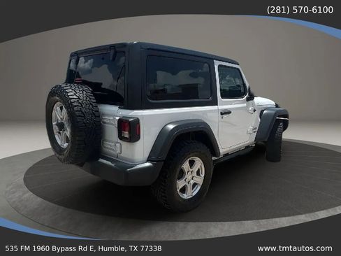Used 2019 Jeep Wrangler Sport AWD/4WD image 7