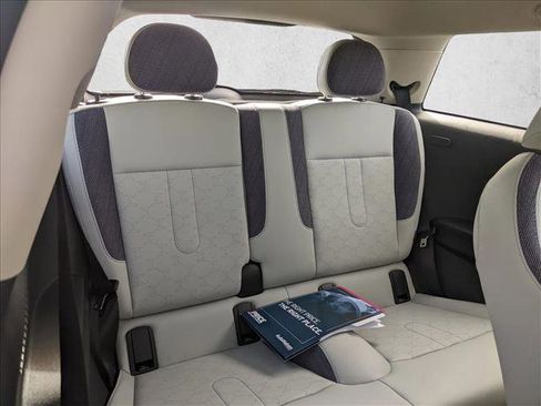 Certified 2025 MINI Cooper S image 18